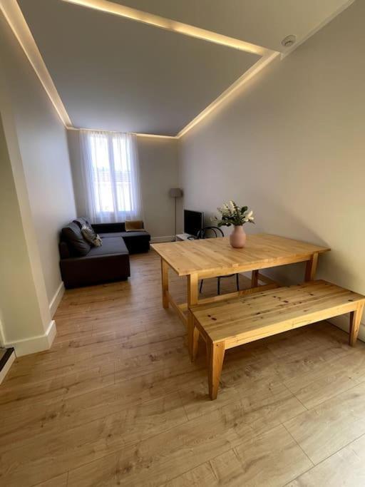 T2 En Rez-de-villa - Stationnement Gratuit Apartment *
